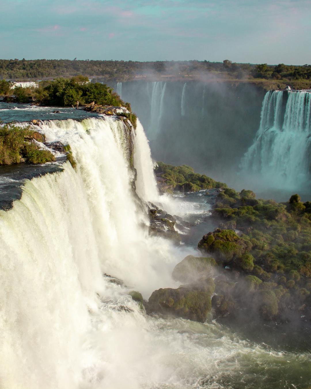 Agência de marketing presencial em Medianeira, São Miguel do Iguaçu e Santa Terezinha de Itaipu